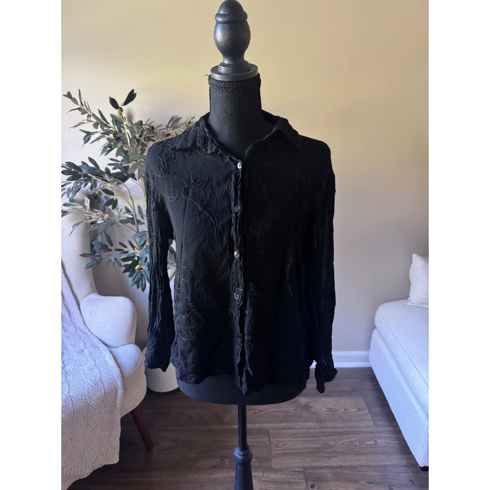 Camille Claudel Petite Black Embroidered Viscose Button Down Shirt PL Floral